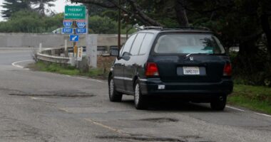 Decrepit state of Californiaâs highways revealed in report ranking them worst in US